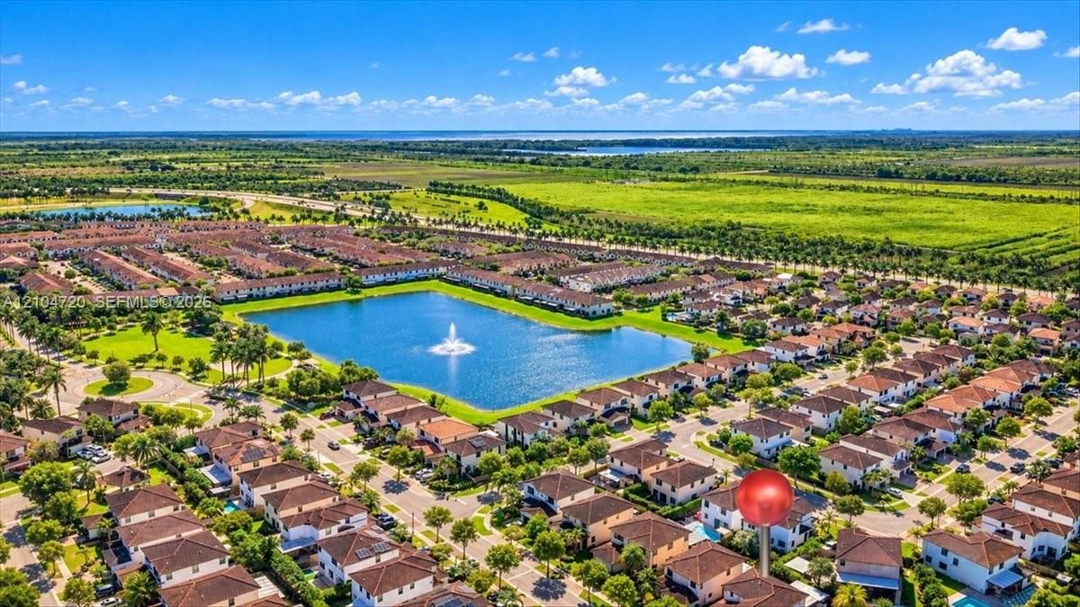 На продажу: $635,000 (4 спален, 3 ванн, 2500 Квадратных фут)