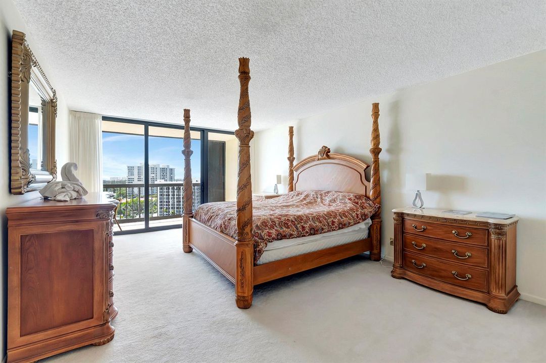 Master Bedroom 1