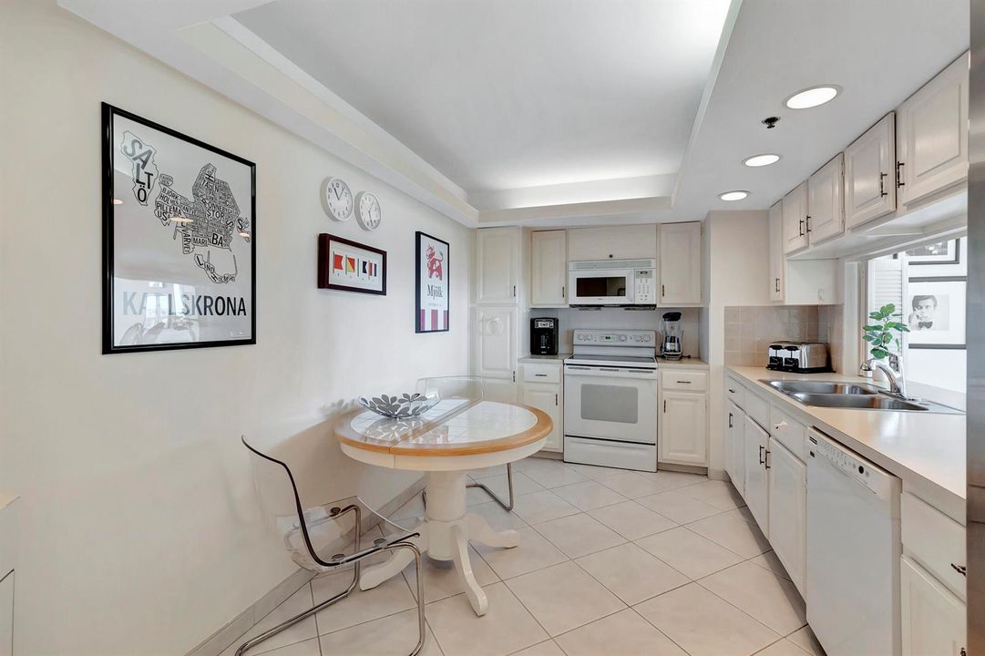 Kitchen 1