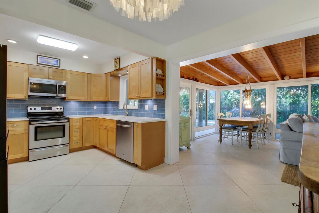 Kitchen 4