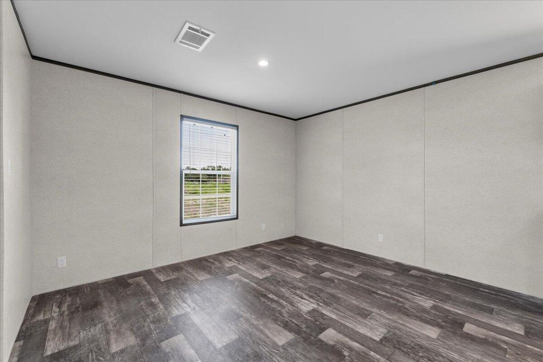 15-Dining Room