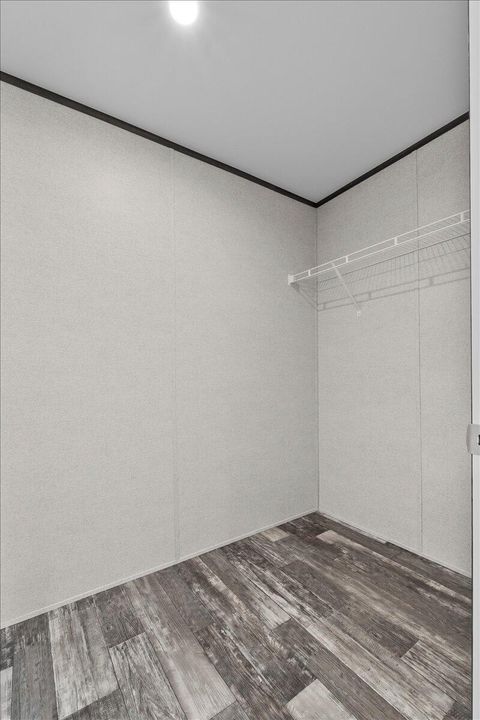 28-Master Closet