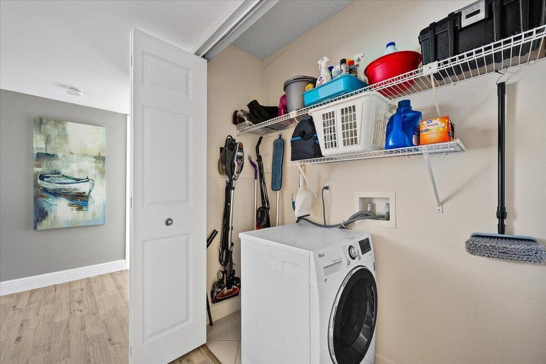 Closet with Washer/Dryer Combo