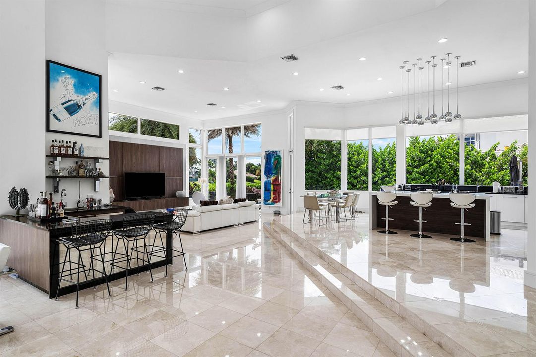 015-7080LionsHeadLane-BocaRaton-FL-33496