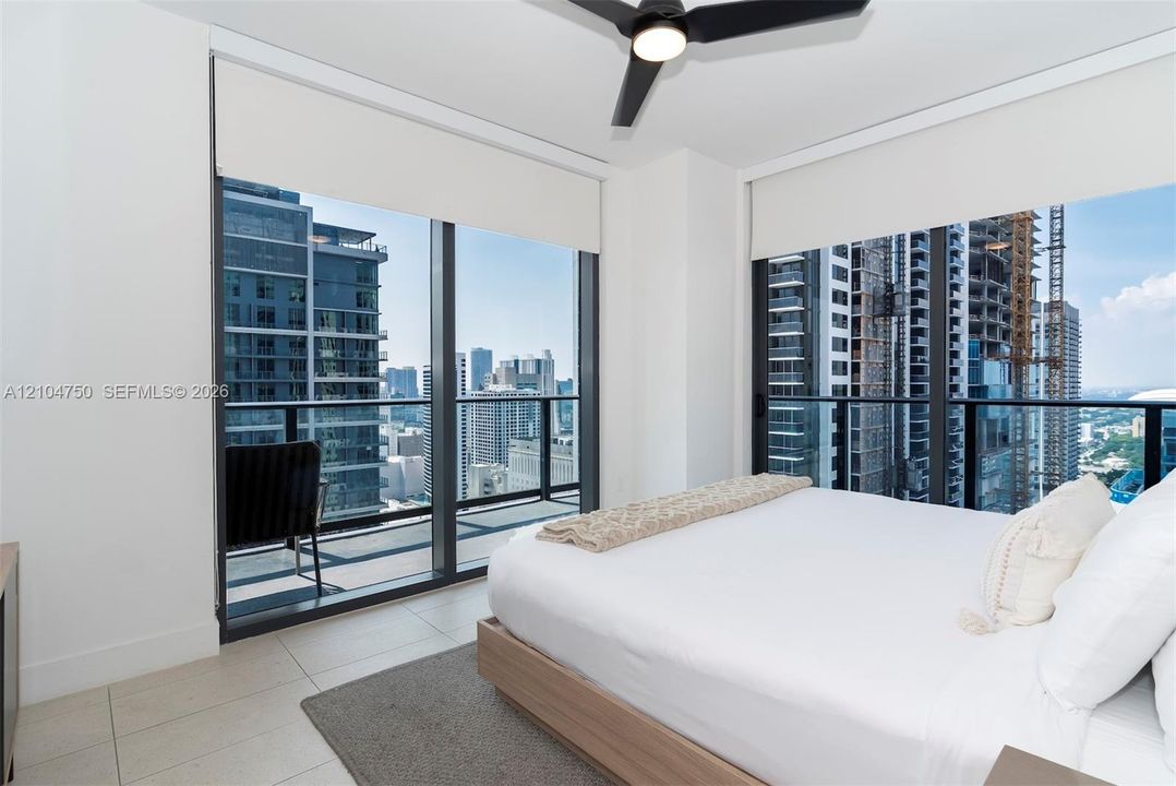 En Venta: $865,000 (2 camas, 2 baños, 837 Pies cuadrados)