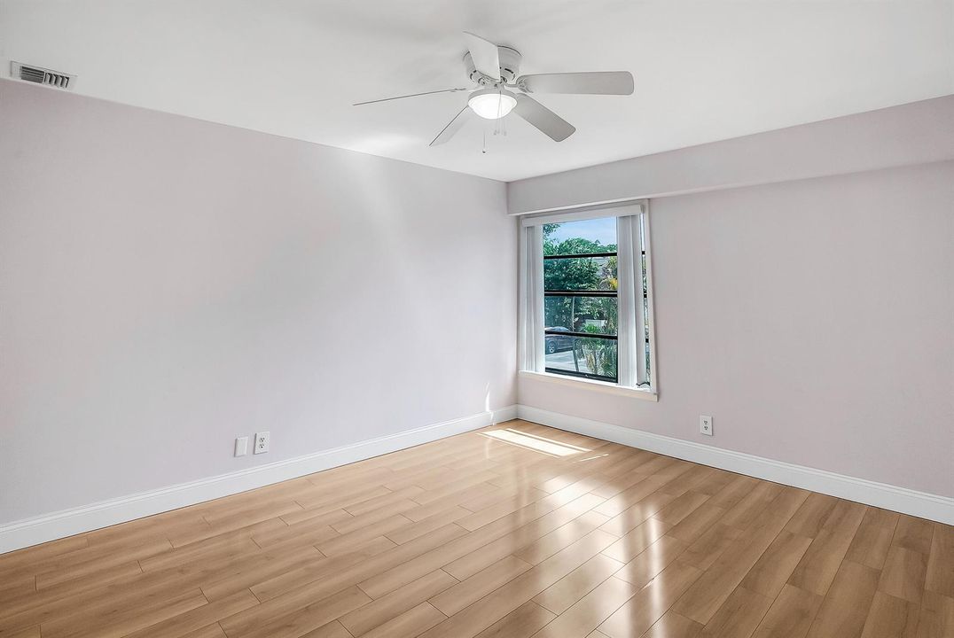 3015 Oaktree Lane, Hollywood, FL 33021 (
