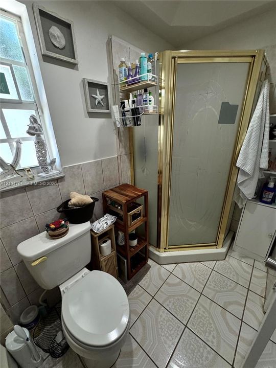 На продажу: $539,900 (3 спален, 2 ванн, 1707 Квадратных фут)