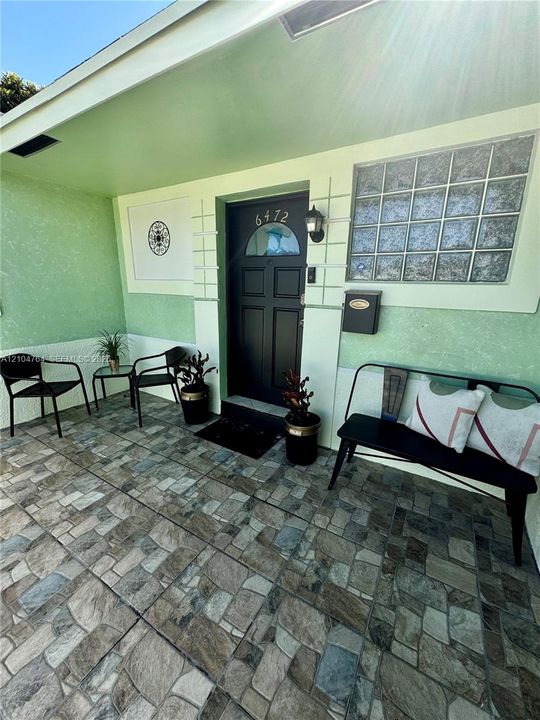 На продажу: $539,900 (3 спален, 2 ванн, 1707 Квадратных фут)