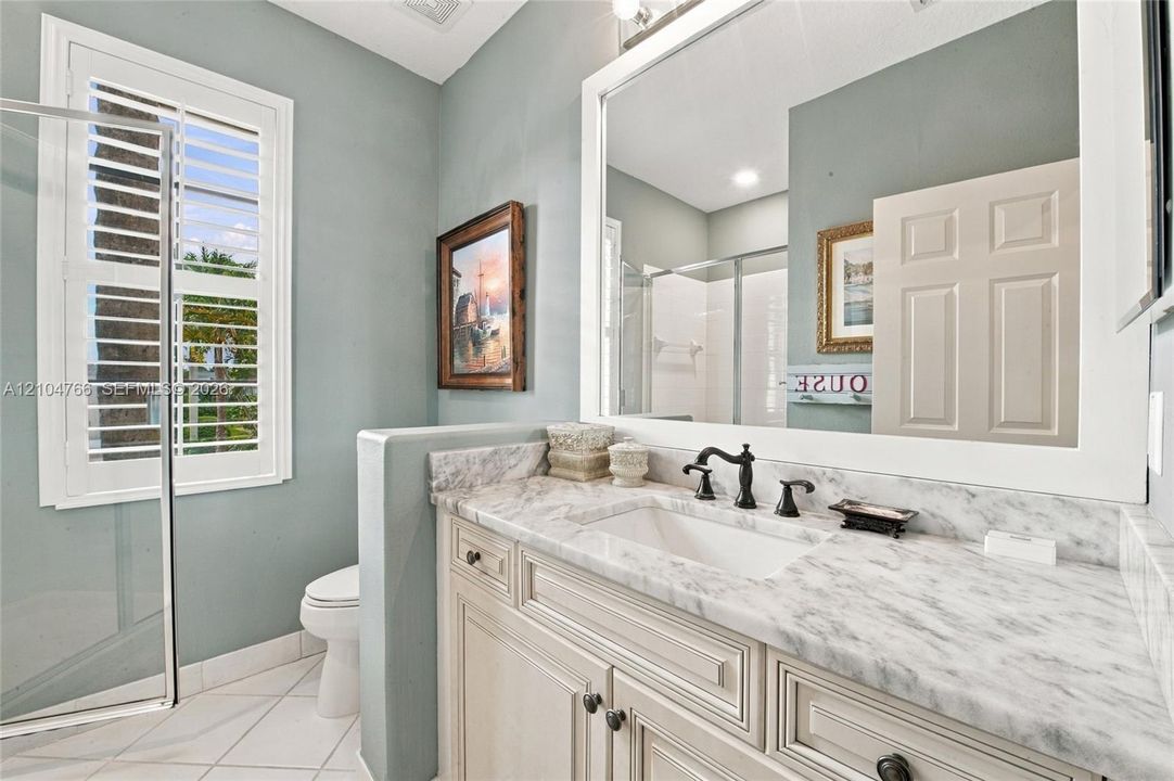 На продажу: $2,550,000 (5 спален, 4 ванн, 4459 Квадратных фут)