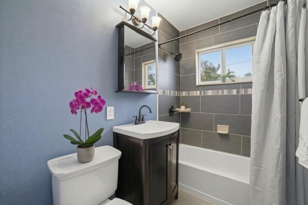 Bathroom (1)