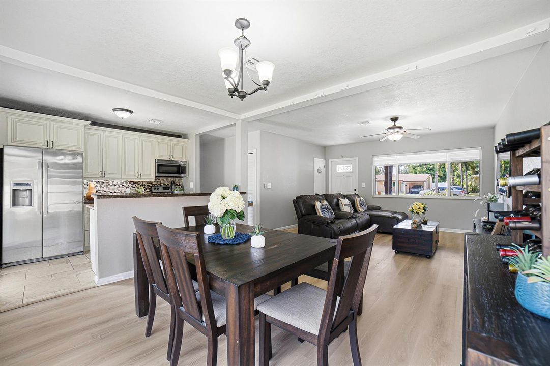 31-Dining Area-C