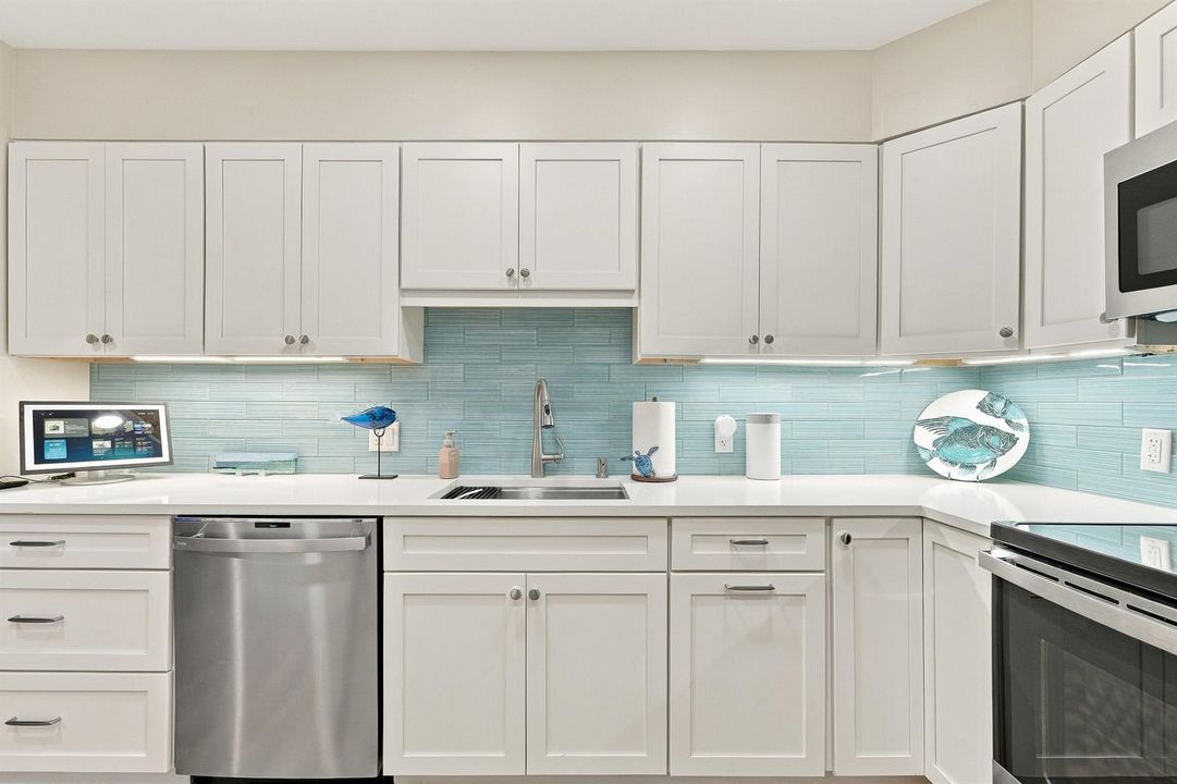 G40 KITCHEN