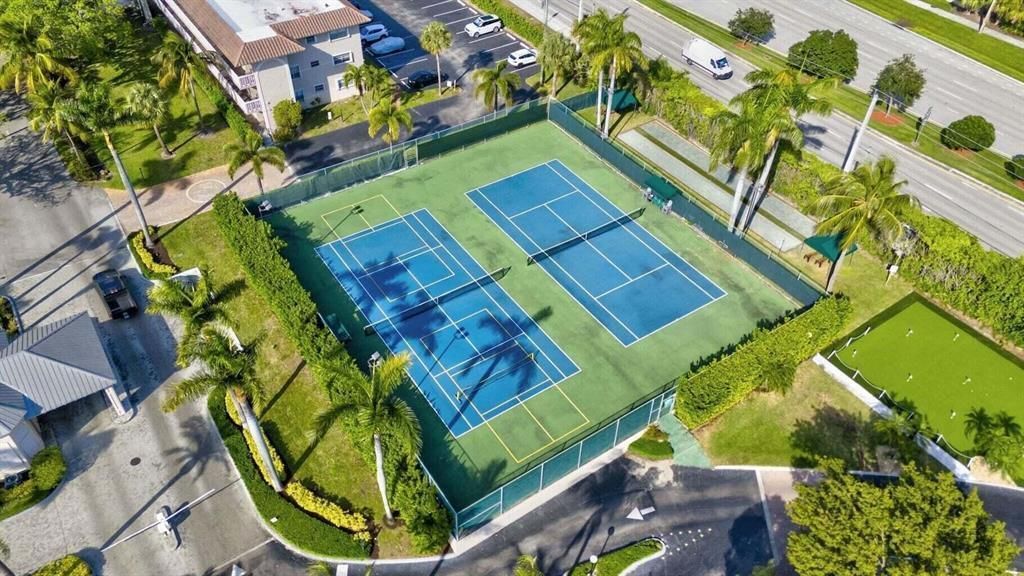 Boca Bayou Tennis Courts