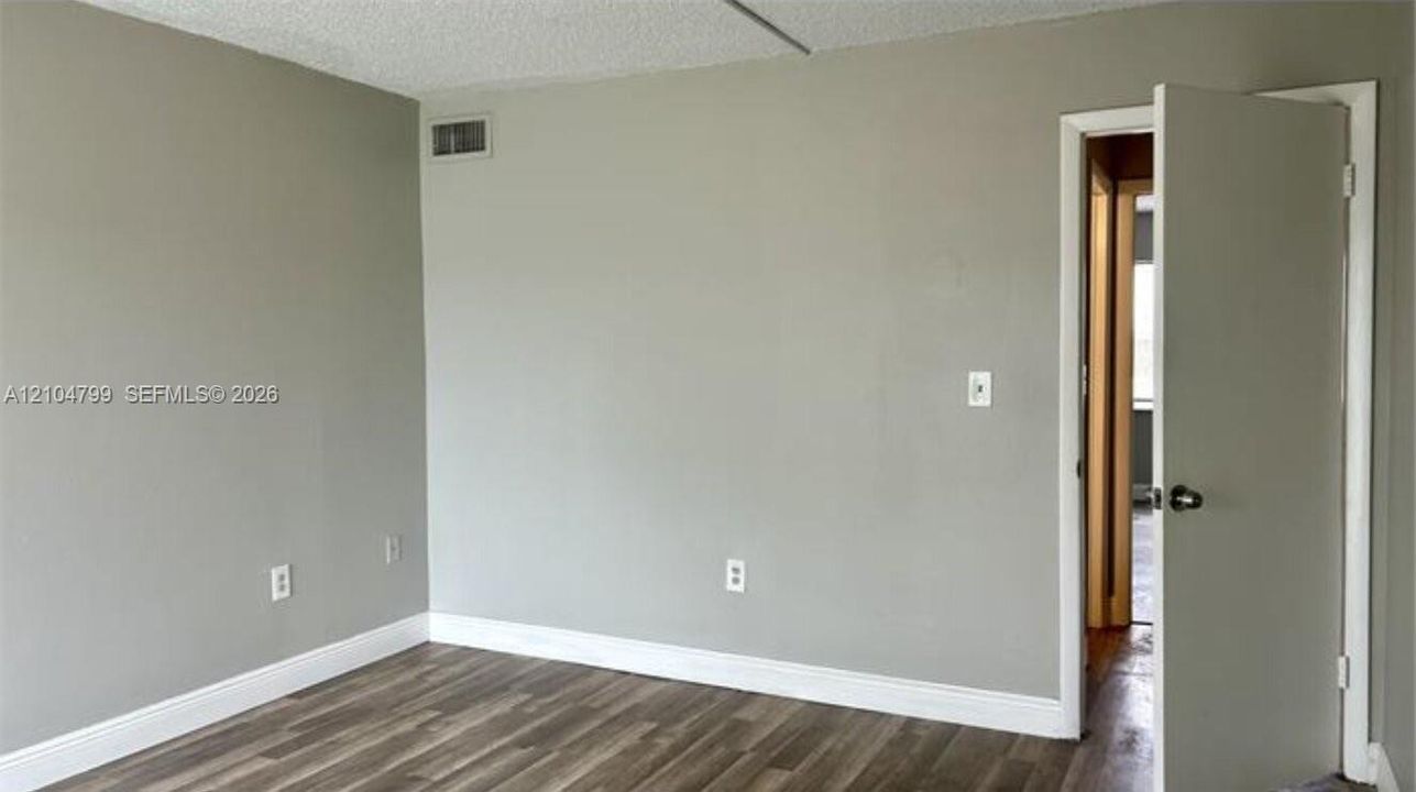 En Renta: $2,450 (2 camas, 1 baños, 1020 Pies cuadrados)