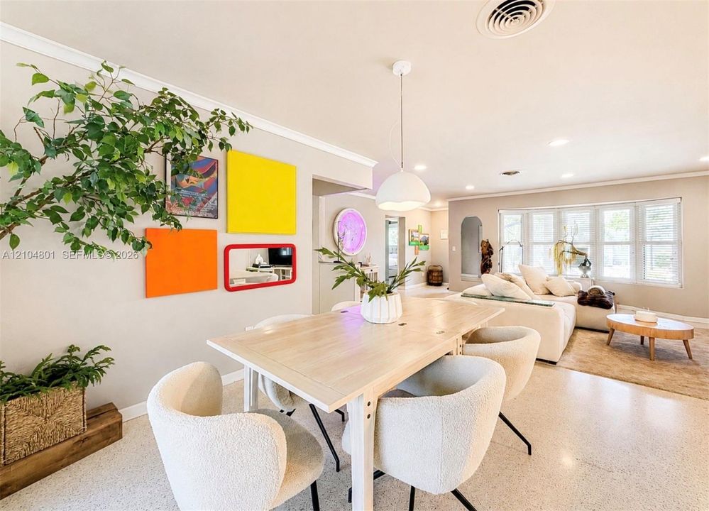 В аренду: $7,500 (4 спален, 3 ванн, 2259 Квадратных фут)