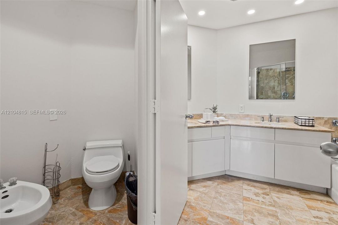 En Renta: $5,500 (2 camas, 2 baños, 1310 Pies cuadrados)