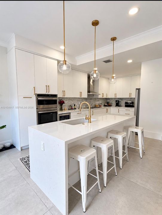 В аренду: $6,200 (4 спален, 3 ванн, 2312 Квадратных фут)