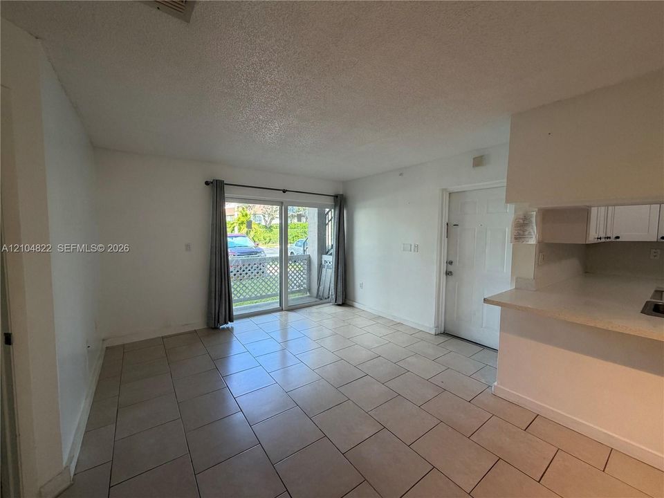 В аренду: $1,770 (1 спален, 1 ванн, 632 Квадратных фут)