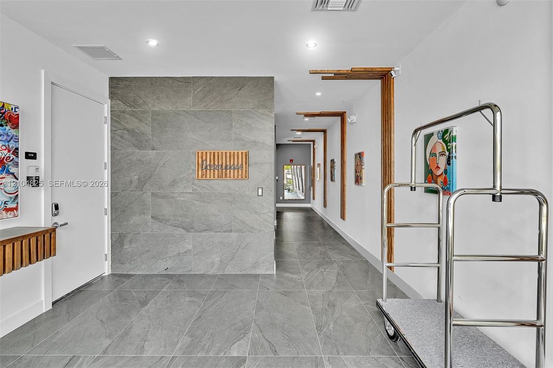 For Rent: $4,975 (3 beds, 3 baths, 0 Square Feet)