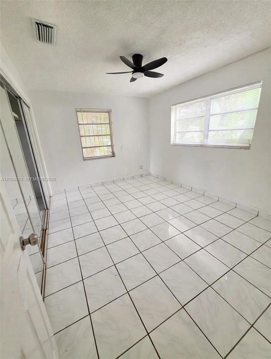En Renta: $2,600 (3 camas, 1 baños, 945 Pies cuadrados)