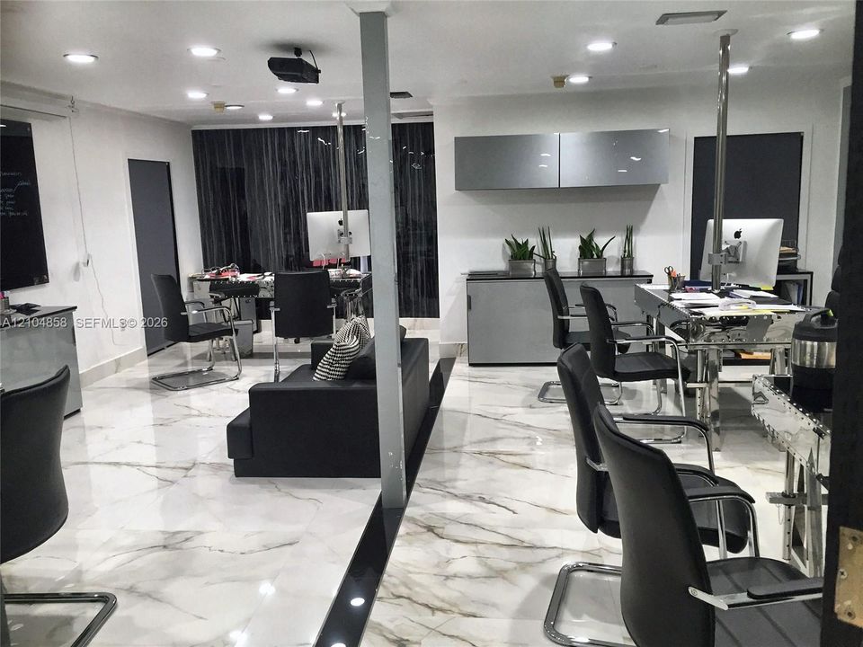 En Renta: $5,500 (0 camas, 0 baños, 0 Pies cuadrados)