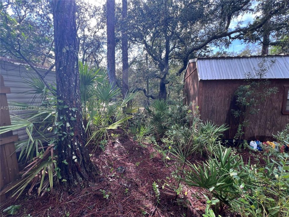 待售: $25,000 (0.22 acres)
