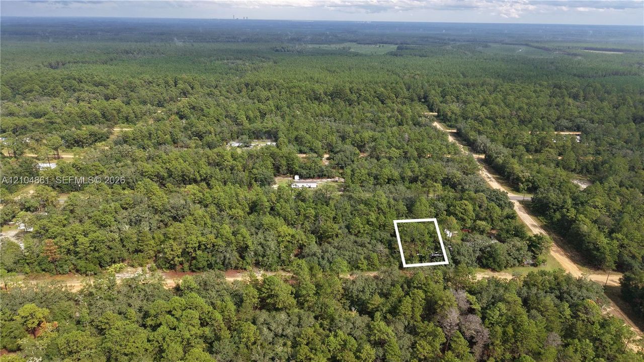 待售: $25,000 (0.22 acres)