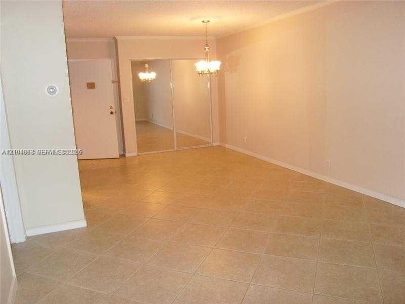 En Renta: $1,500 (1 camas, 1 baños, 760 Pies cuadrados)