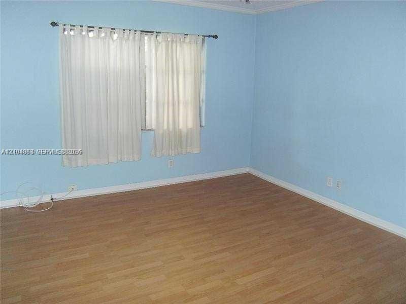 En Renta: $1,500 (1 camas, 1 baños, 760 Pies cuadrados)