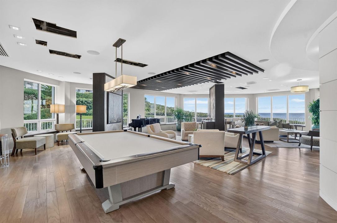 Club Room & Billiards