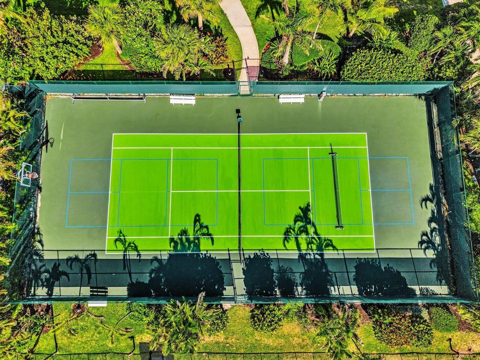 Tennis/Pickleball Court
