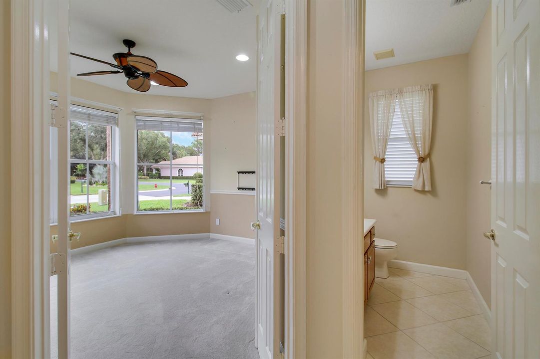 Access to Den/Half Bath