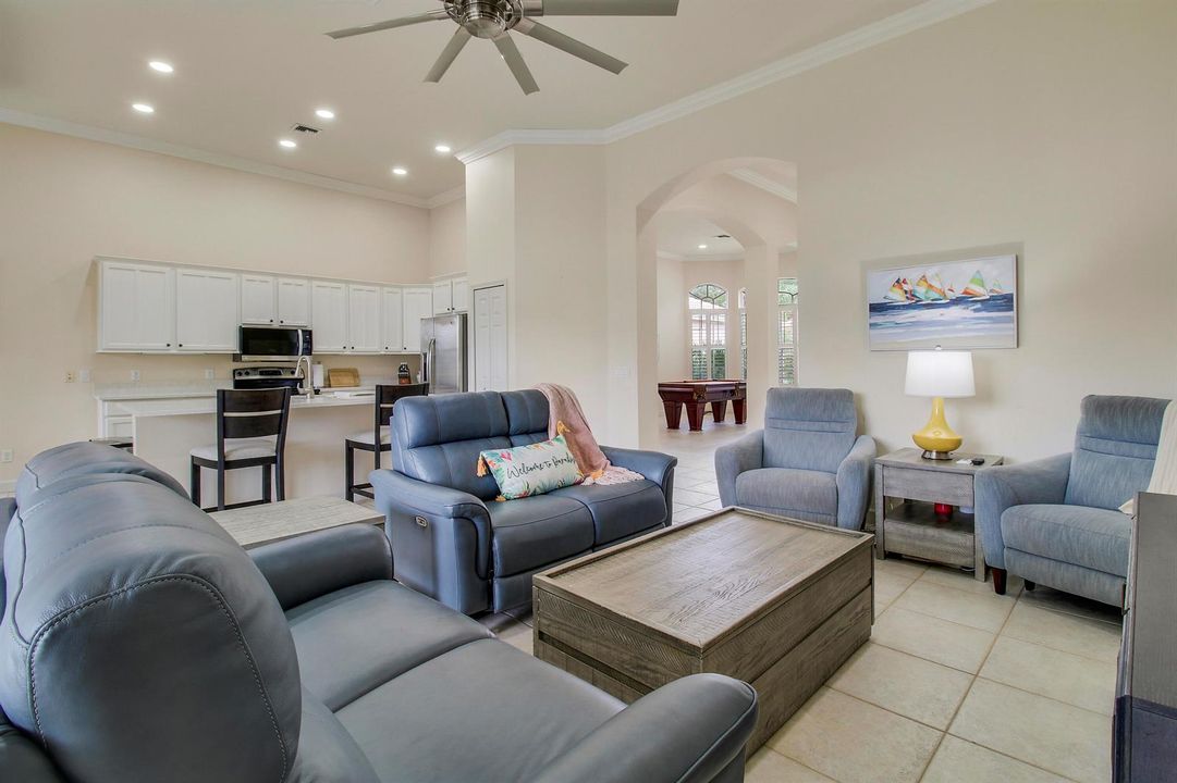 Family Room & Kitchen