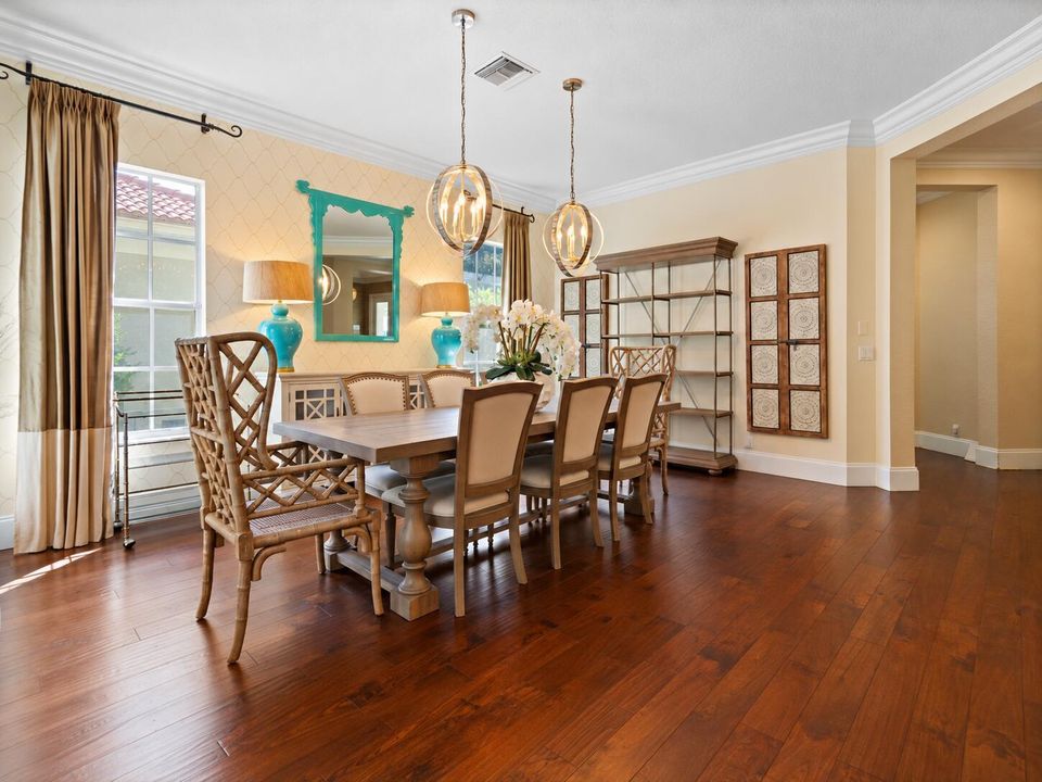 Formal dining room
