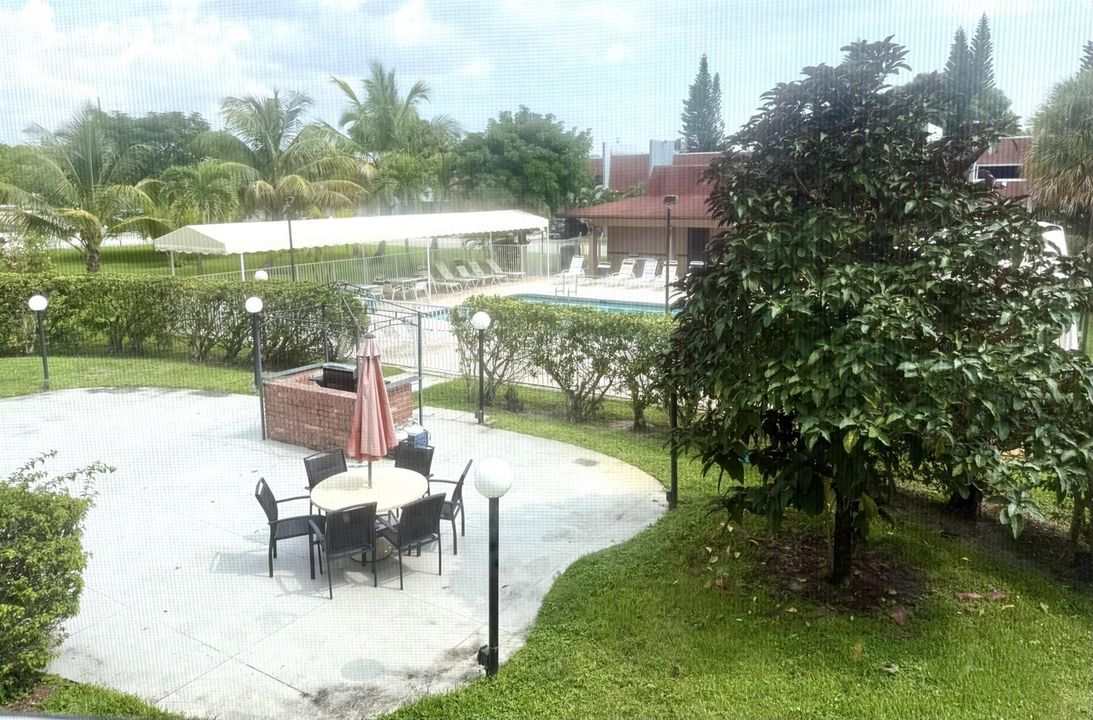 16bedae9-4bfe-41aa-8dd9-d11425ba9574