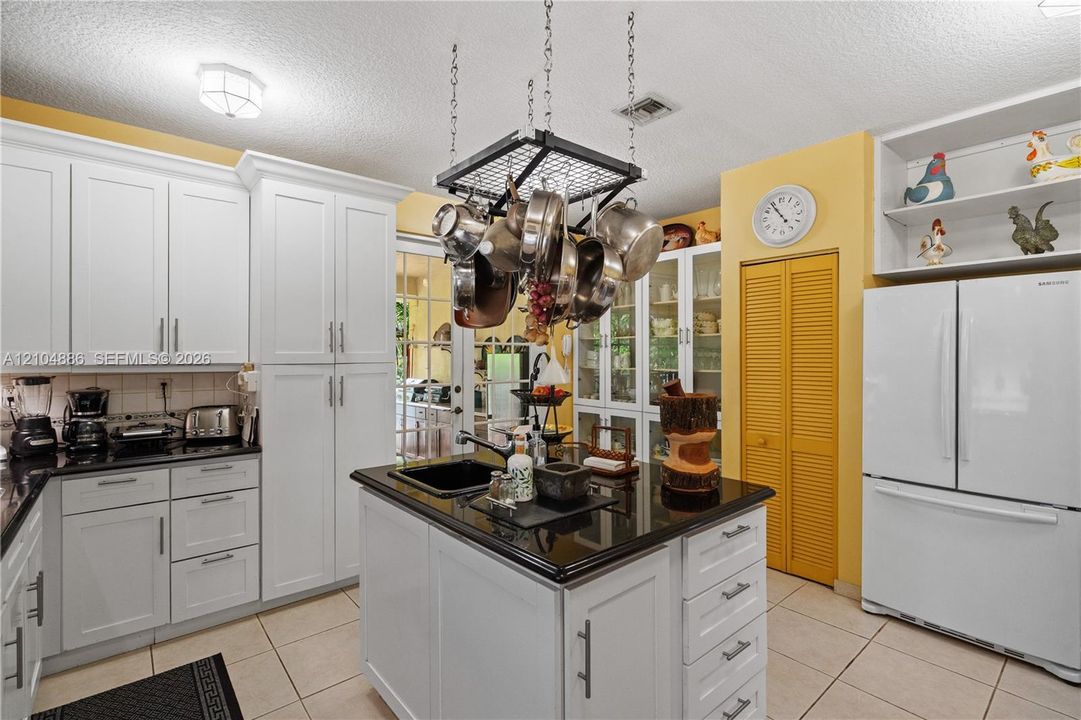 For Sale: $1,289,998 (4 beds, 2 baths, 2608 Square Feet)