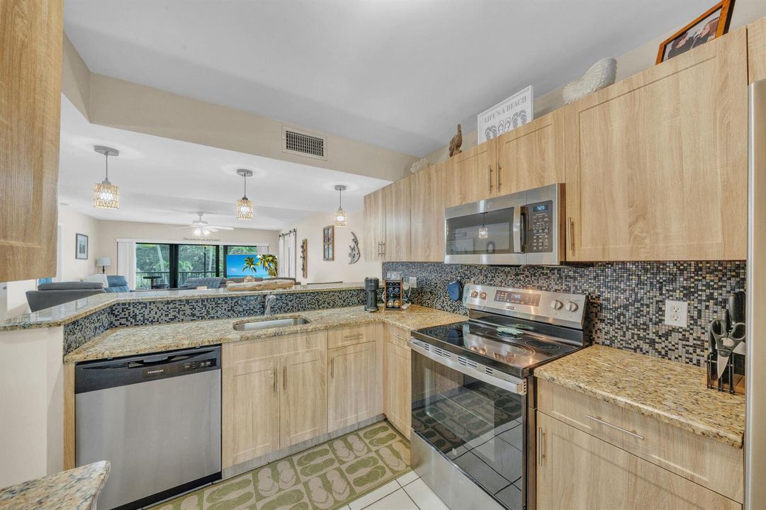 5 Kitchen (4)