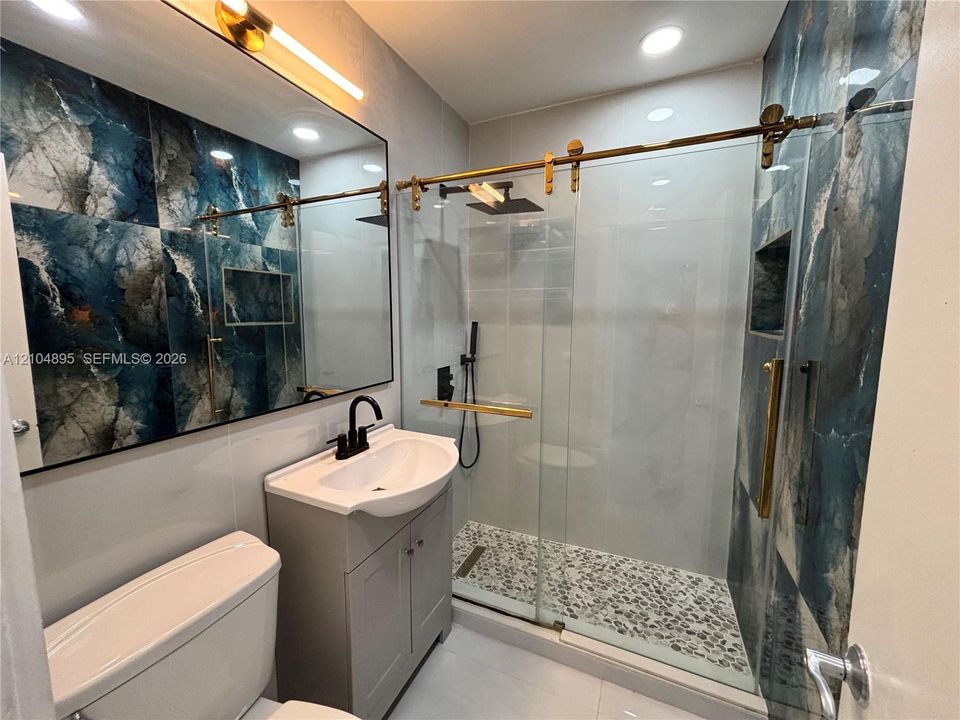 В аренду: $3,500 (3 спален, 1 ванн, 1160 Квадратных фут)