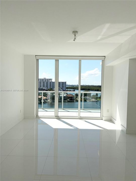 For Rent: $6,200 (2 beds, 3 baths, 1553 Square Feet)