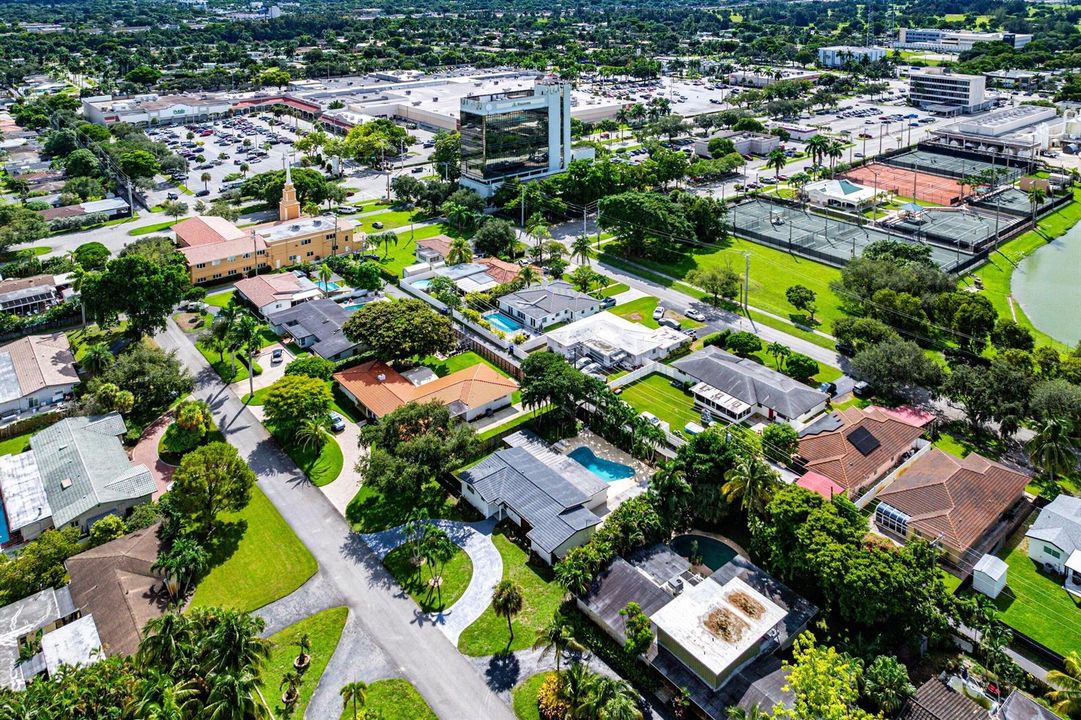 042-3444PierceStreet-Hollywood-FL-33021-
