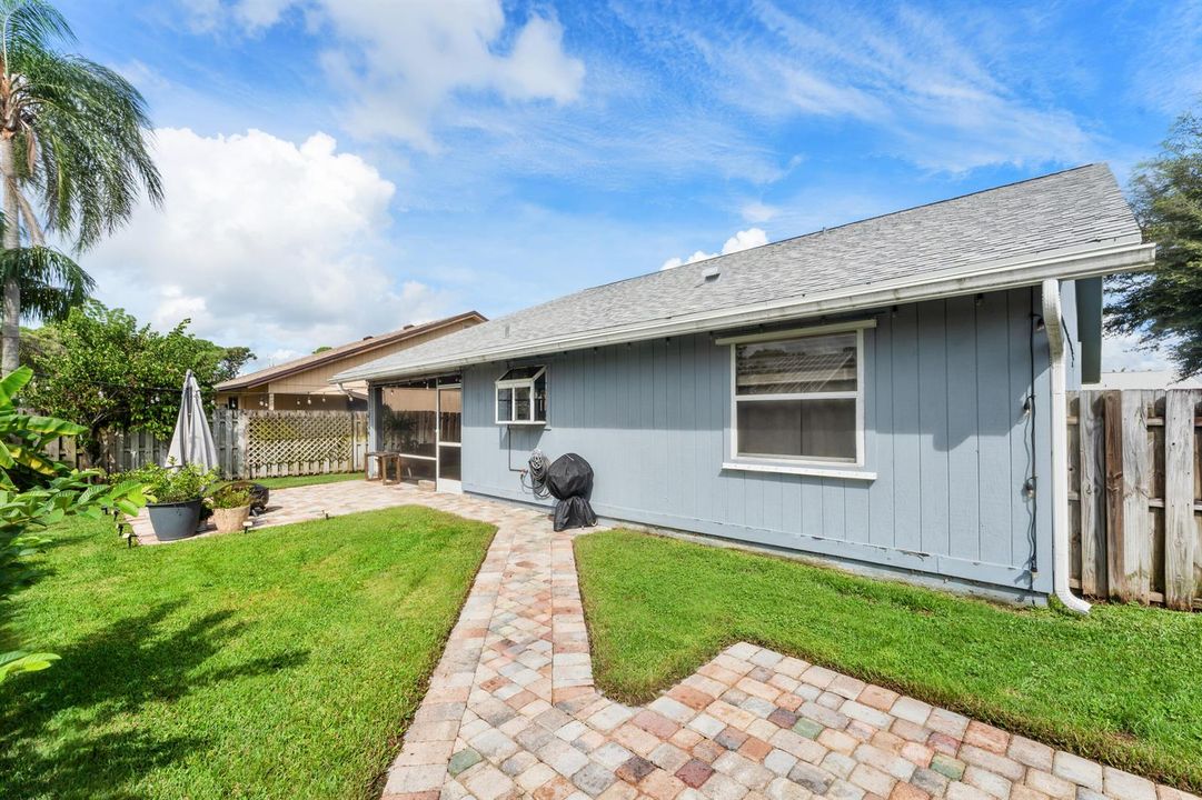 029-4270SoutheastBoxleafPlace-Stuart-FL-