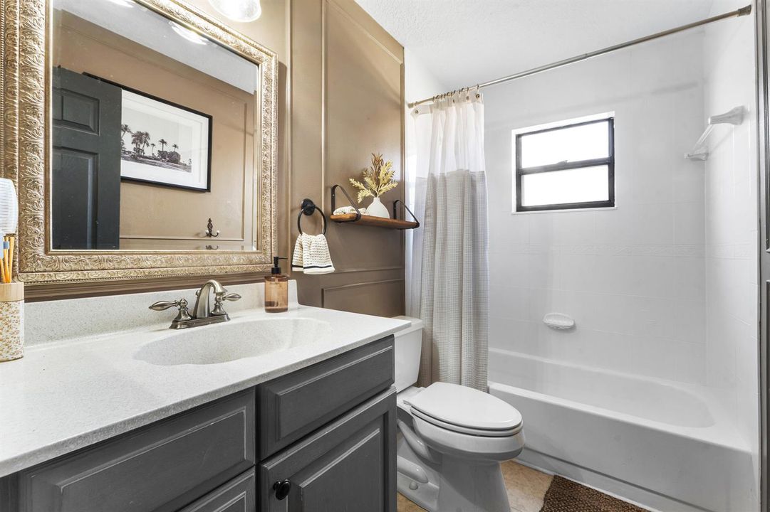 020-4270SoutheastBoxleafPlace-Stuart-FL-