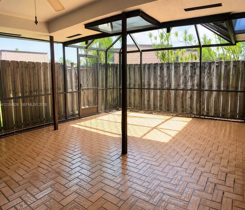 For Sale: $375,000 (3 beds, 2 baths, 1449 Square Feet)