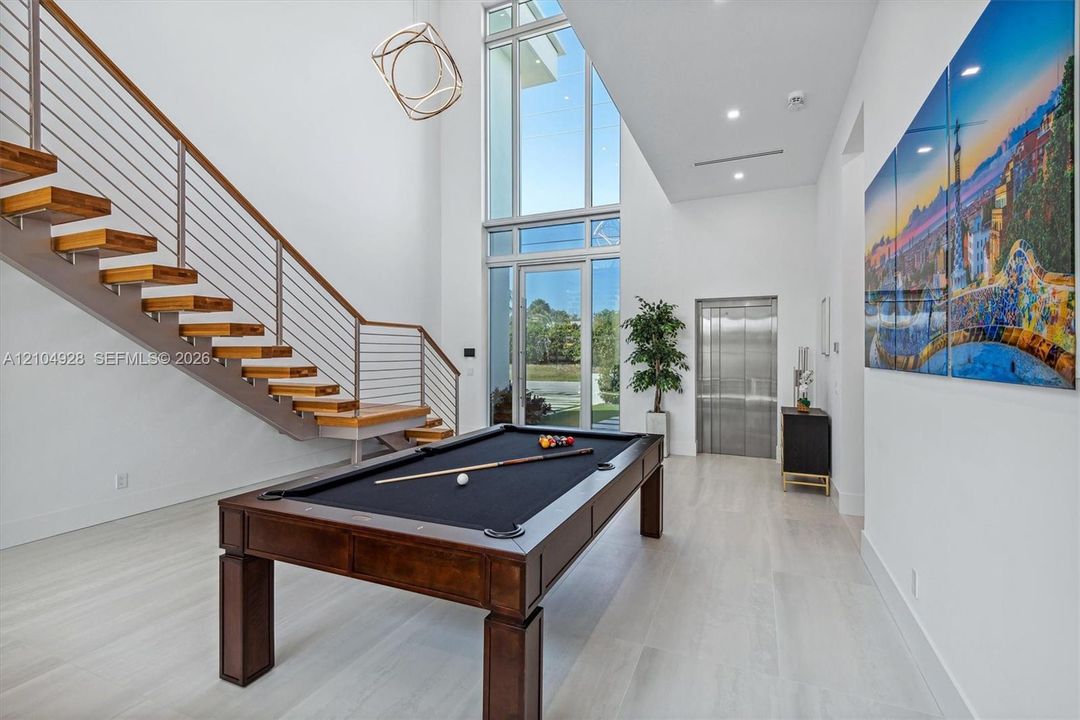 For Sale: $4,999,500 (5 beds, 5 baths, 5024 Square Feet)