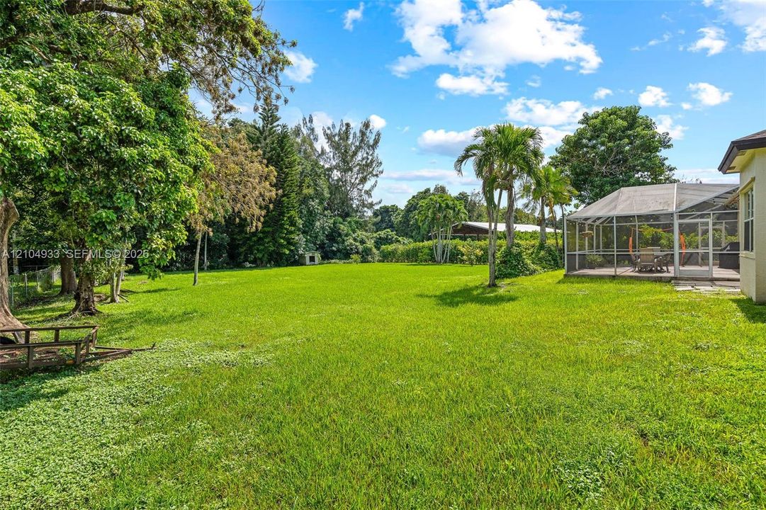En Venta: $1,200,000 (4 camas, 2 baños, 2054 Pies cuadrados)