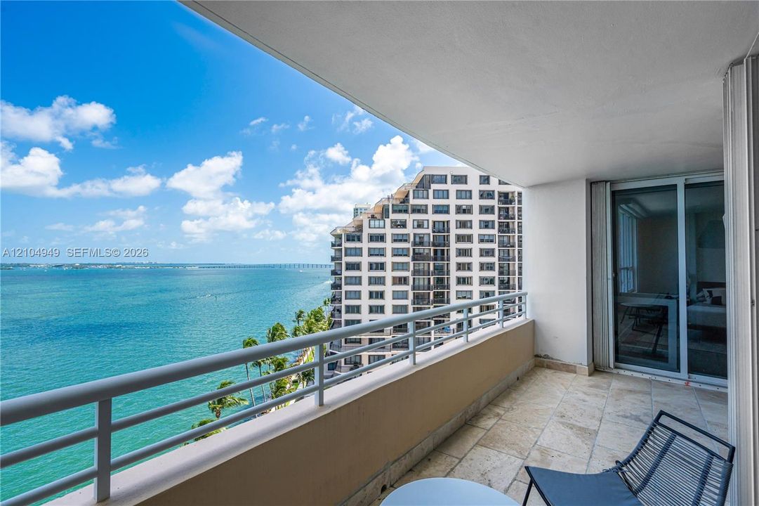 En Venta: $1,199,000 (2 camas, 2 baños, 1306 Pies cuadrados)