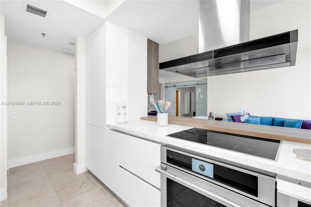 En Venta: $1,199,000 (2 camas, 2 baños, 1306 Pies cuadrados)