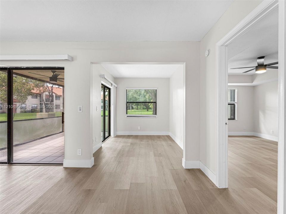 В аренду: $2,500 (2 спален, 2 ванн, 1300 Квадратных фут)