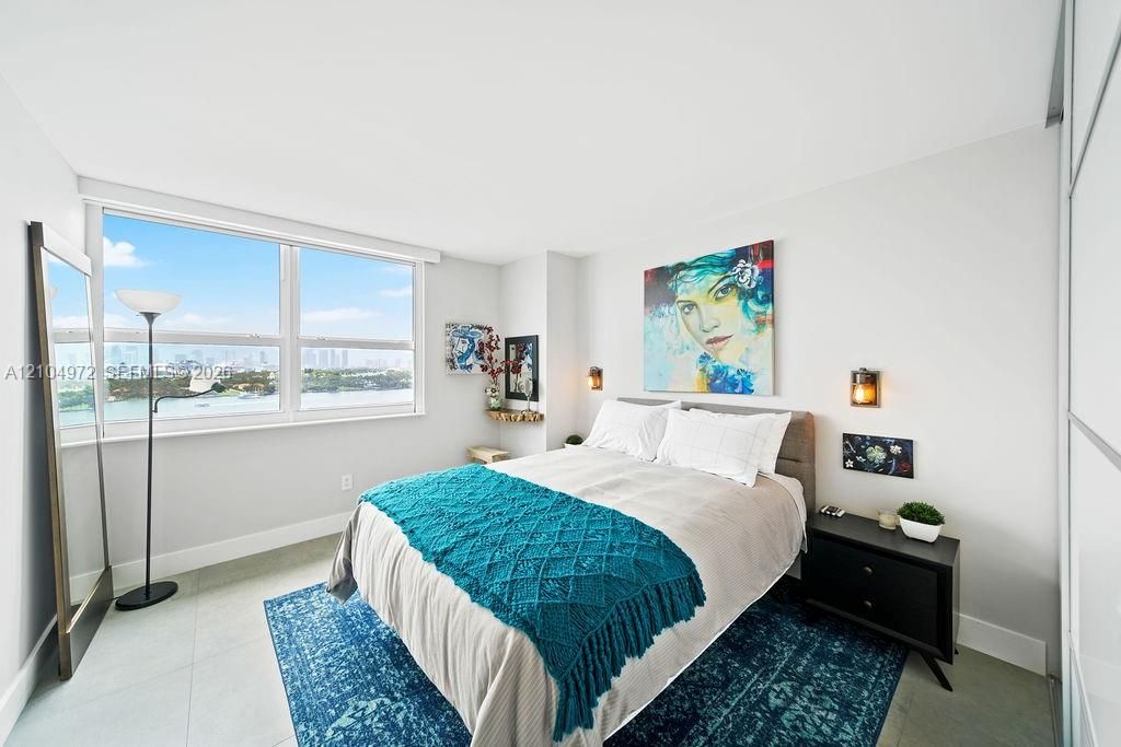 For Rent: $10,000 (3 beds, 2 baths, 1234 Square Feet)