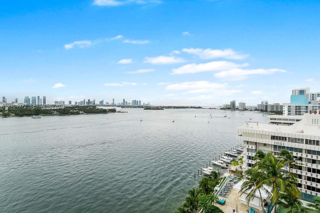 For Rent: $10,000 (3 beds, 2 baths, 1234 Square Feet)